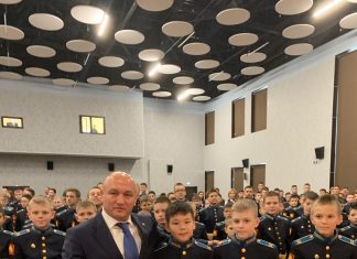 ГОСТИ МЕЖДУНАРОДНОГО ТУРНИРА ПО ВОЛЬНОЙ БОРЬБЕ»ШАХТЁРСКАЯ СЛАВА»ПОСЕТИЛИ Кемеровское президентское кадетское училище .