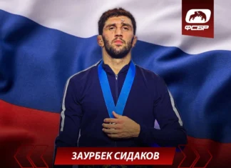 Российский флаг всегда в сердце